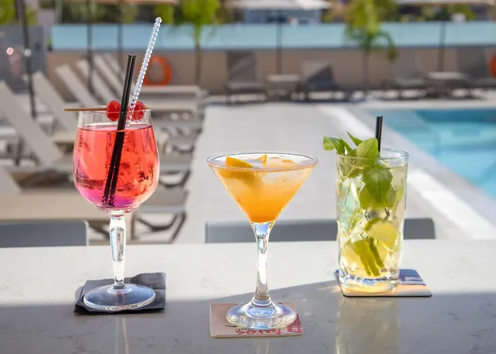 Ippocrates & Restaurant Hotell 2*