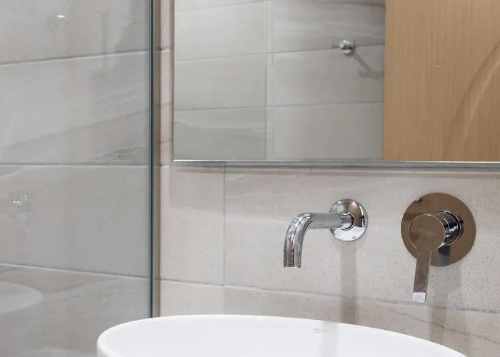 Ippocrates & Restaurant Hotell Acharavi (Corfu)