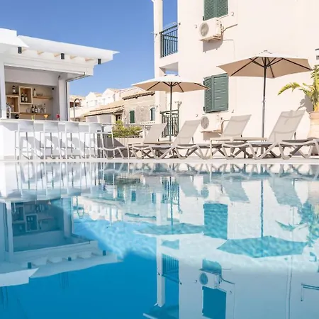 Hotel Ippocrates & Restaurant Acharavi (Corfu)