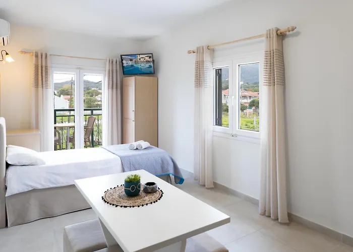 Ippocrates & Restaurant Hotel Acharavi (Corfu)