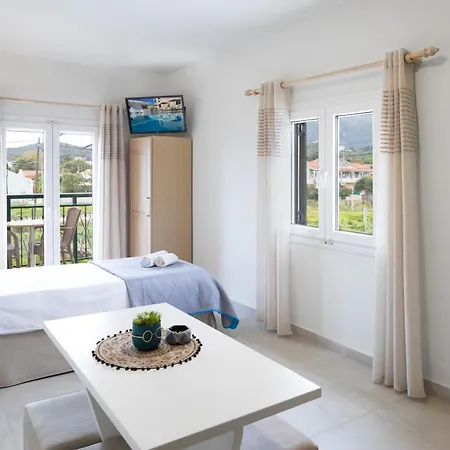 Ippocrates & Restaurant Hotel Acharavi (Corfu)